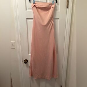 Meroketty Elegant Bodycon Backless Tube Strapless Pink Maxi Dress
Size Small
